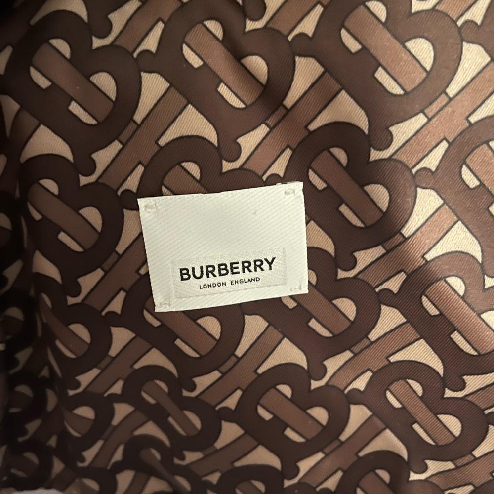 Burberry Quilted Jacket with Corduroy Collar - Picture 12 of 16